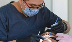 Can Poor Dental Hygiene Have Negative Effects on Vision?