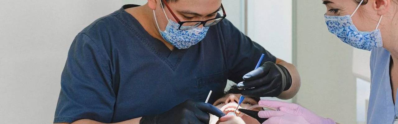 Can Poor Dental Hygiene Have Negative Effects on Vision?